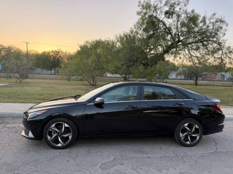 2022 Hyundai Elantra