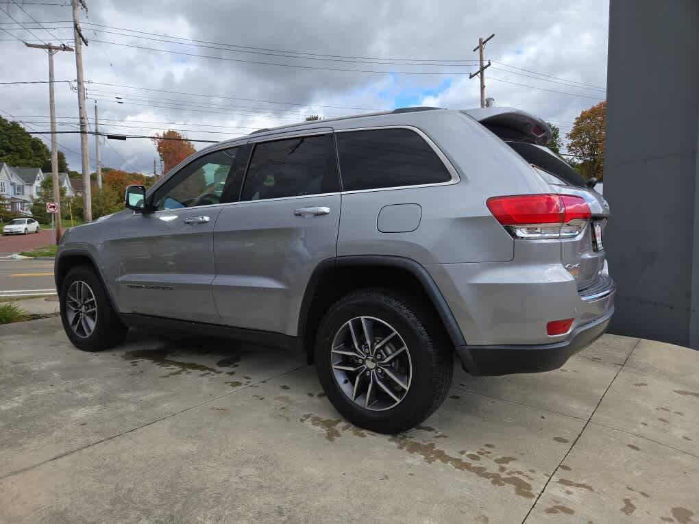 2018 Jeep Grand Cherokee for sale at Dave Warren Used Car Super Center in Westfield, NY