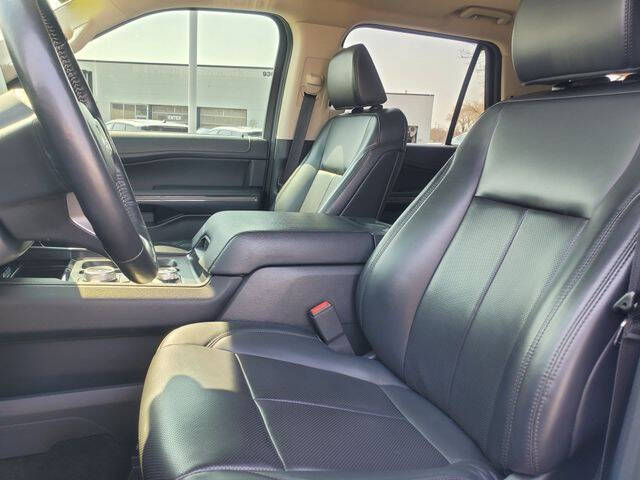 2022 Ford Expedition MAX XLT