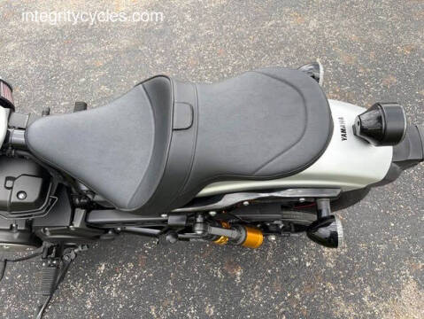 2020 Yamaha Bolt