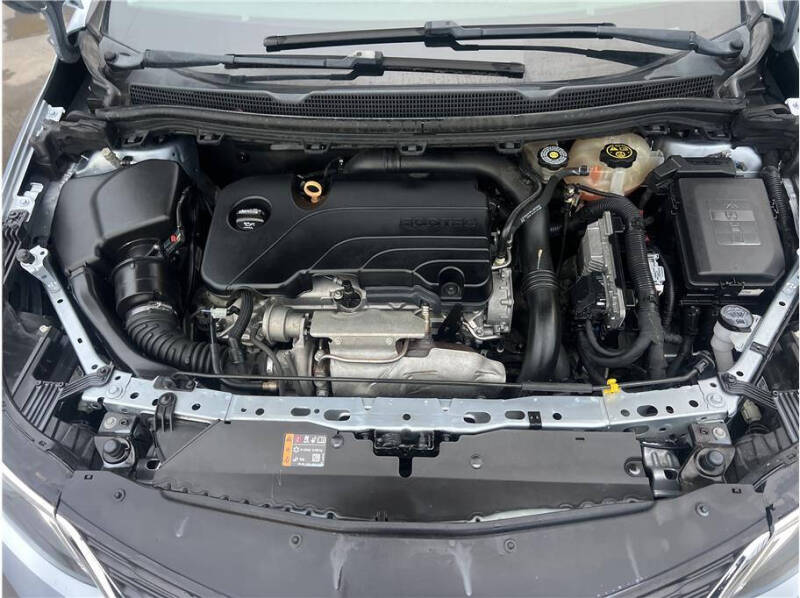 2018 Chevrolet Cruze LT Auto