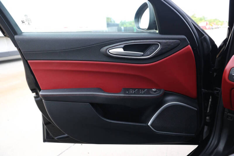 2019 Alfa Romeo Giulia