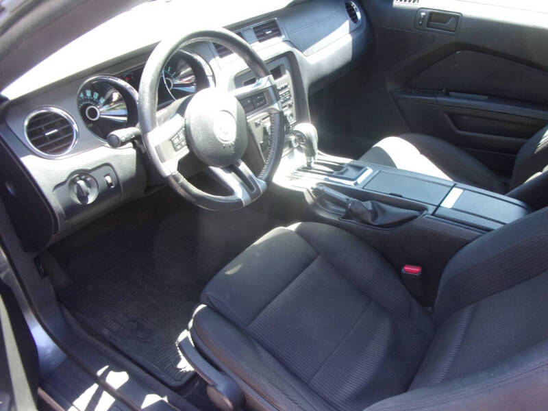 2013 Ford Mustang V6