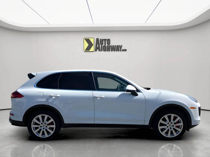 2015 Porsche Cayenne Turbo