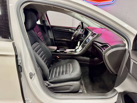 2013 Ford Fusion Hybrid SE