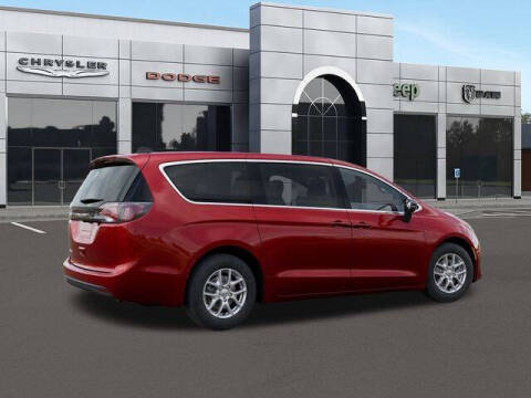 2026 Chrysler Voyager LX