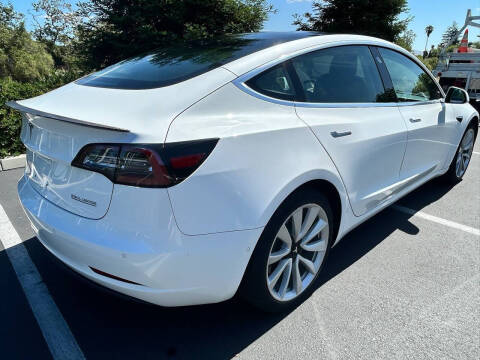 2018 Tesla Model 3 Long Range