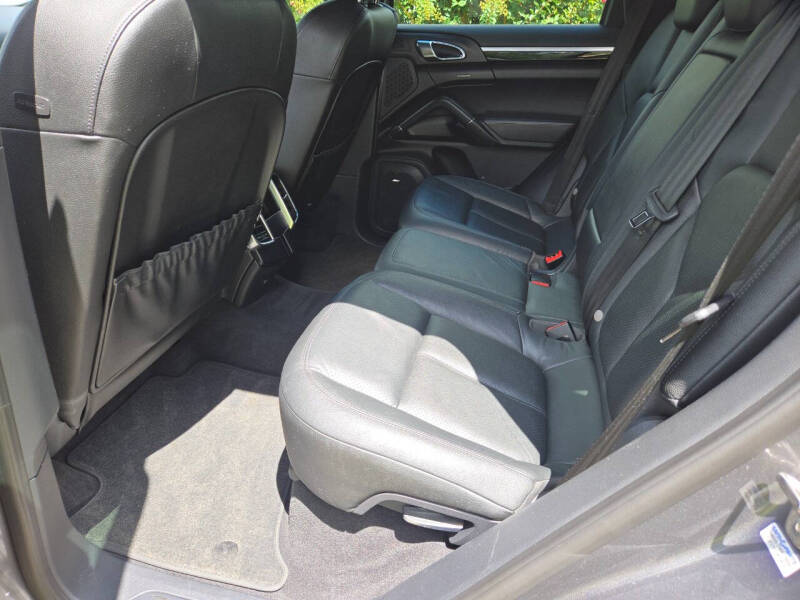 2013 Porsche Cayenne Tiptronic