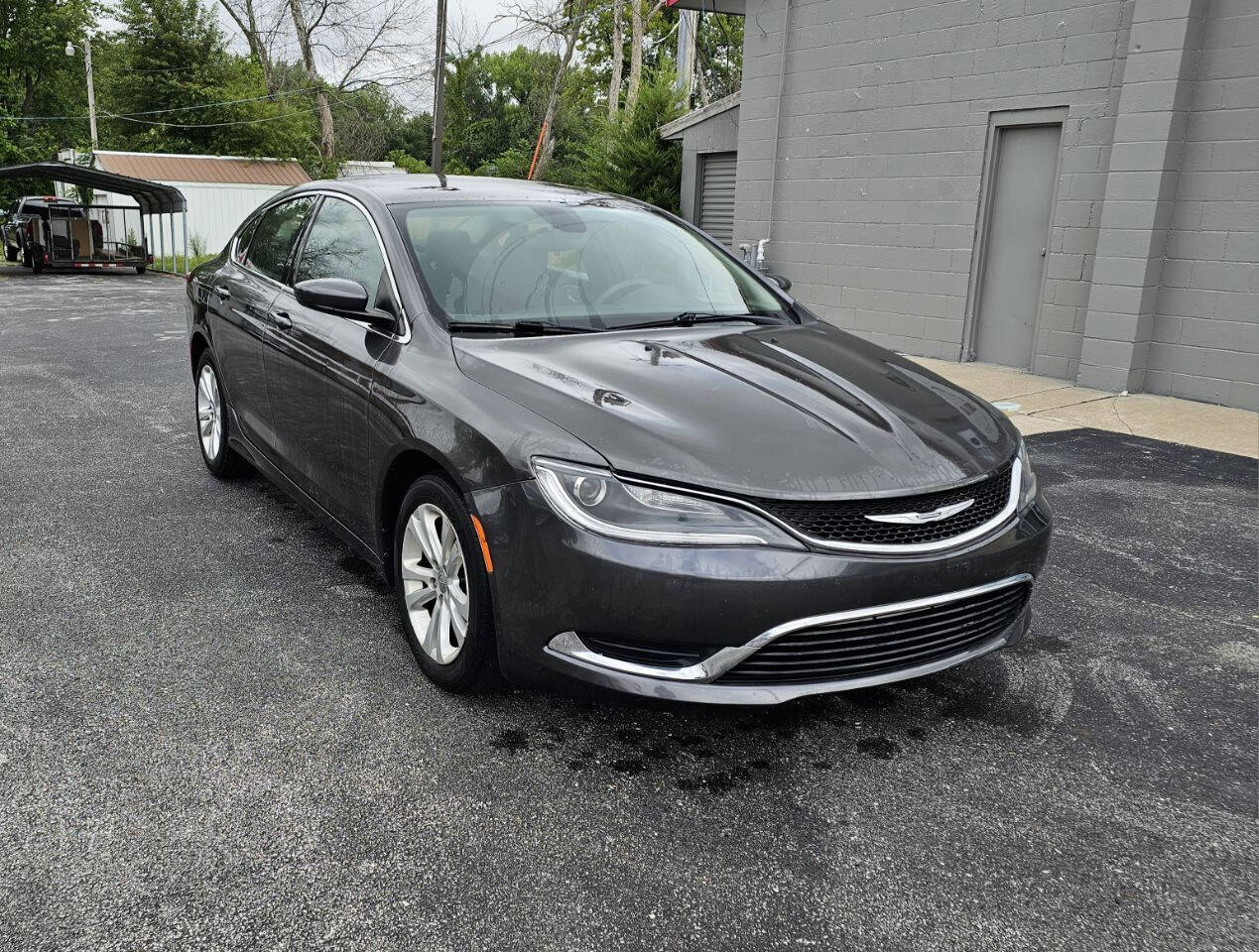 2015 Chrysler 200 for sale at Bastian s Auto Outlet in Coal Valley, IL