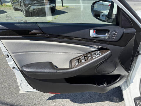 2014 Kia Cadenza Premium