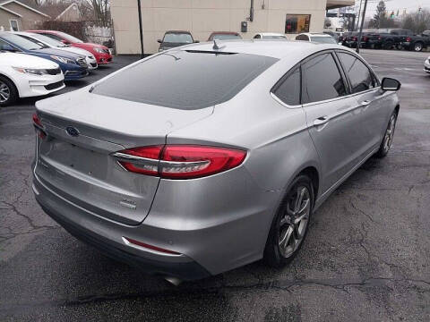 2020 Ford Fusion SEL