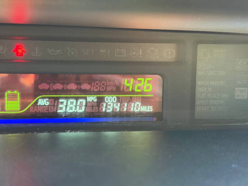 2012 Toyota Prius v Two