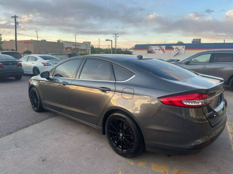 2017 Ford Fusion SE