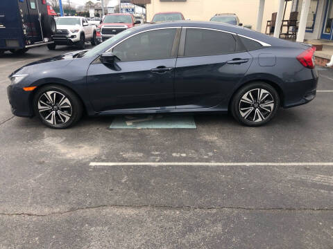 2017 Honda Civic for sale at Ron's Auto Sales (DBA Select Automotive) in Lebanon TN