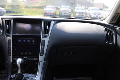 2017 Infiniti Q50 Red Sport 400