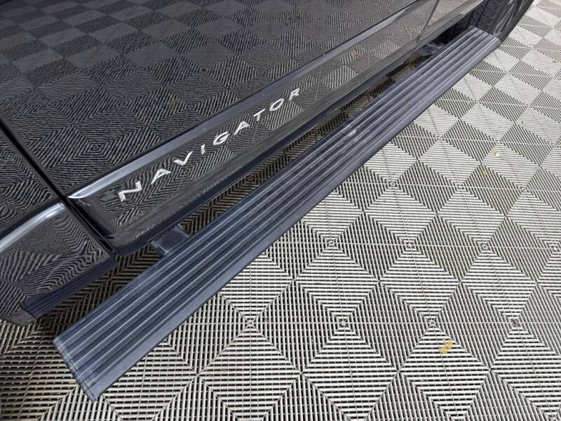 2016 Lincoln Navigator Select