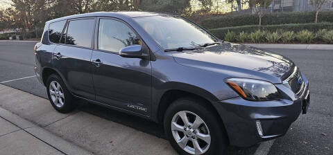2013 Toyota RAV4 EV