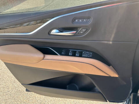 2023 Cadillac Escalade Premium Luxury