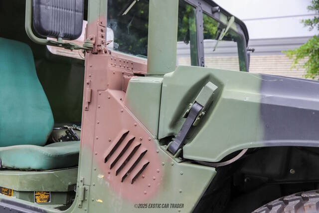 2018 AM General Hummer