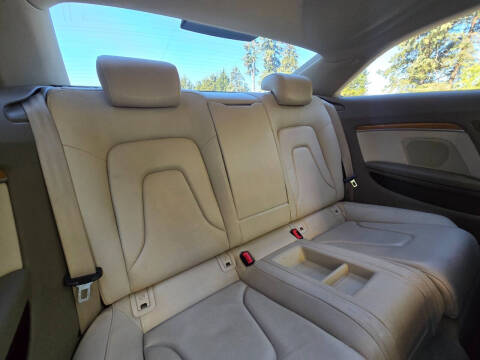 2010 Audi A5 2.0T quattro Premium