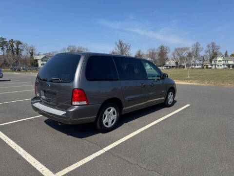 2004 Ford Freestar S