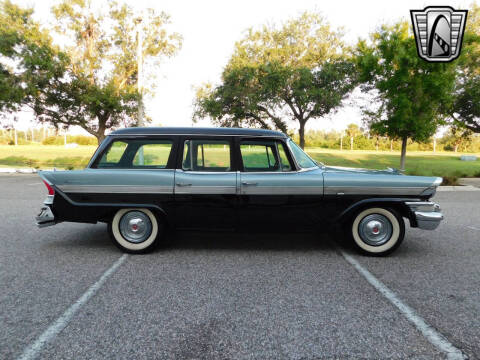 1957 Packard Clipper