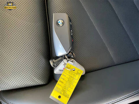 2025 BMW 5 Series 530i