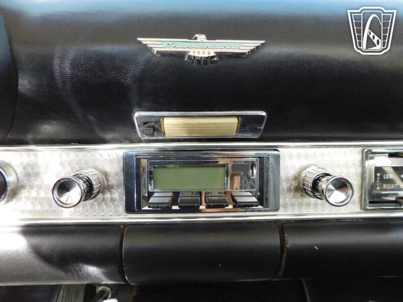 1955 Ford Thunderbird