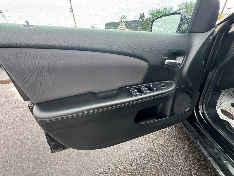2012 Chrysler 200 Touring