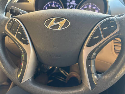 2013 Hyundai Elantra GLS