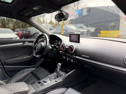 2015 Audi S3 2.0T quattro Prestige