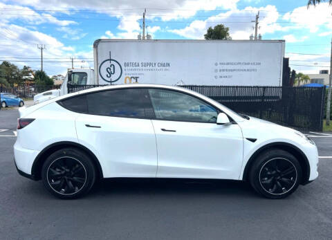 2024 Tesla Model Y Long Range