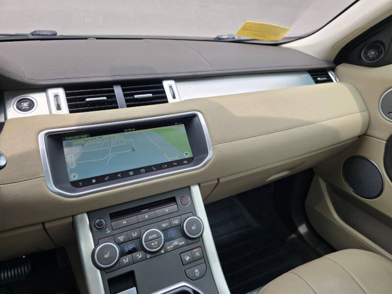 2017 Land Rover Range Rover Evoque SE Premium