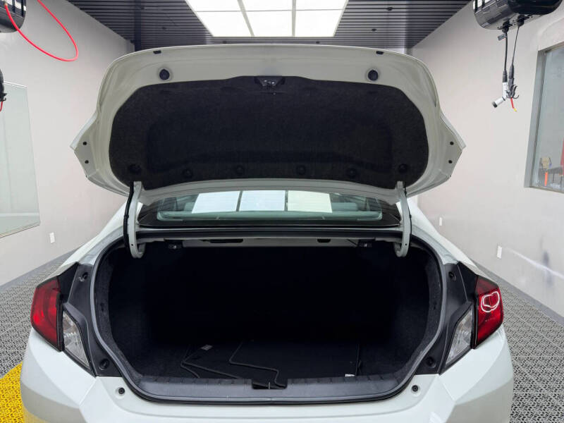 2017 Honda Civic LX-P