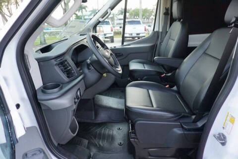 2025 Ford Transit 250