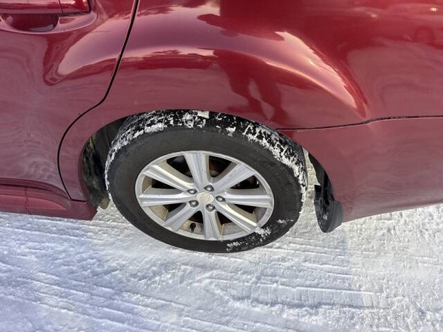 2010 Subaru Legacy 2.5i Premium