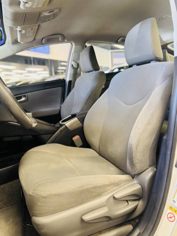 2014 Toyota Prius Plug-in Hybrid