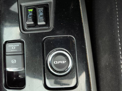 2019 Mitsubishi Outlander ES