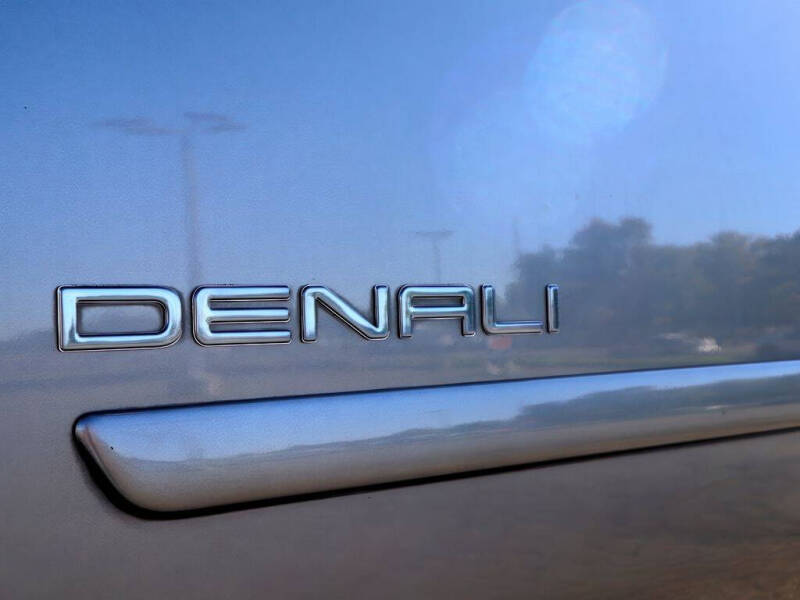2007 GMC Envoy Denali