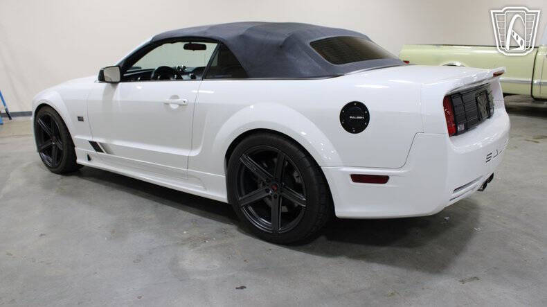 2005 Ford Mustang