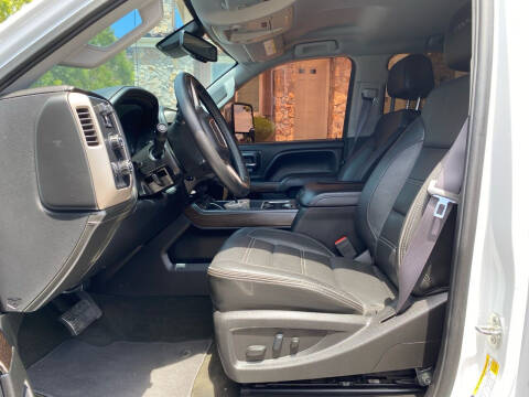 2017 GMC Sierra 2500HD Denali