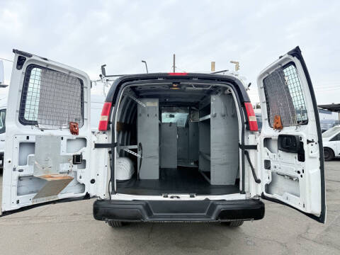 2013 Chevrolet Express 2500