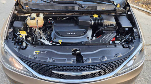 2018 Chrysler Pacifica Touring L