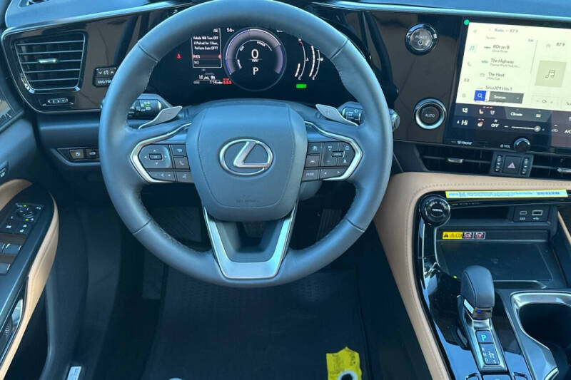 2026 Lexus NX 350h Premium