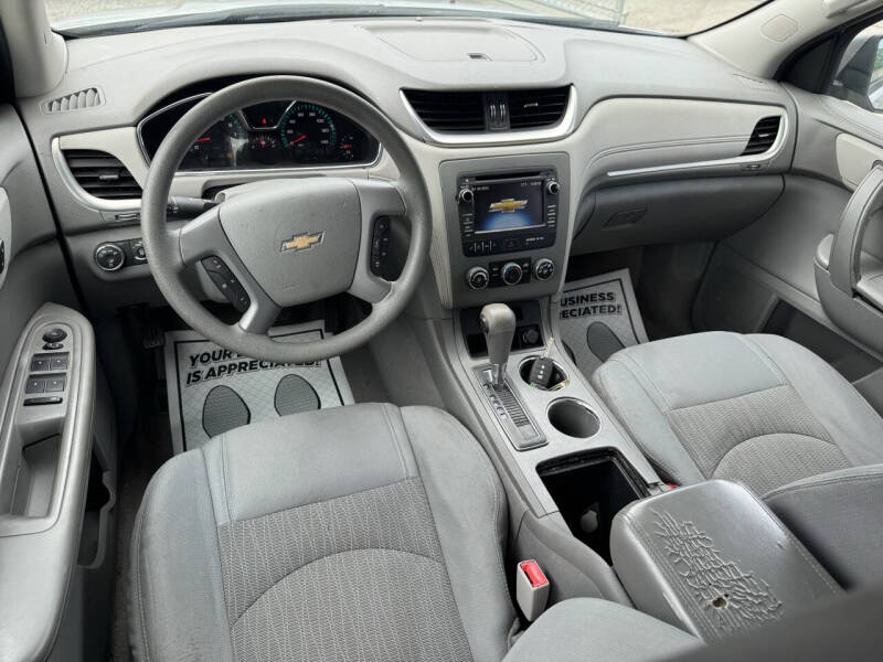 2014 Chevrolet Traverse LS