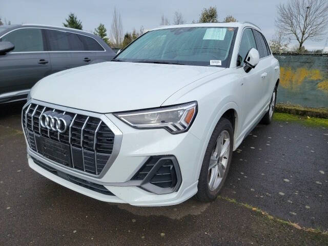 2024 Audi Q3 quattro S line Prem Plus 45 TFSI