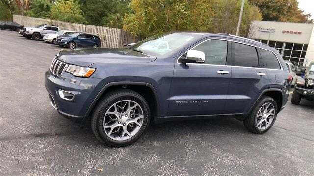 Used 2020 Jeep Grand Cherokee Limited with VIN 1C4RJFBG1LC233096 for sale in North Olmsted, OH