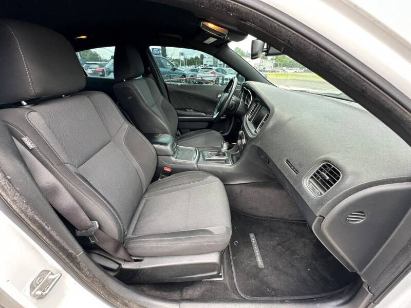 2016 Dodge Charger SXT