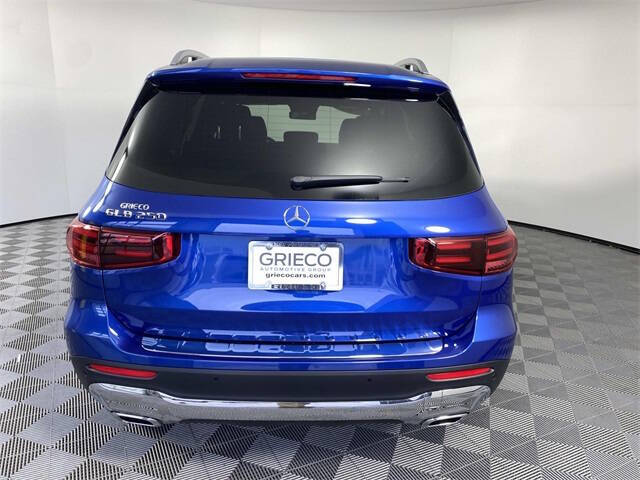 2024 Mercedes-Benz GLB GLB 250