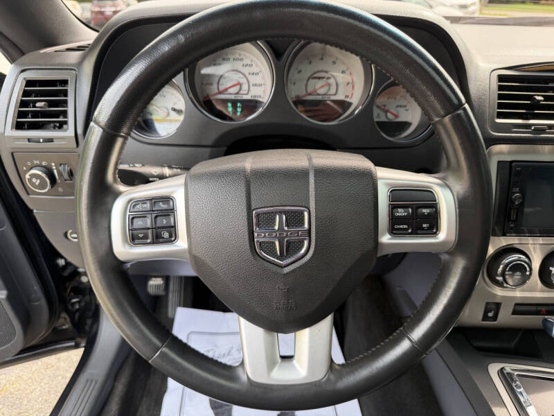 2011 Dodge Challenger SRT8 392